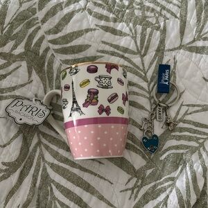Paris Mug and Keychain